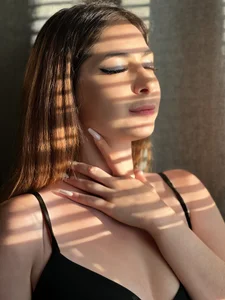 LynaFrost Sunbath ✨ Pic 4