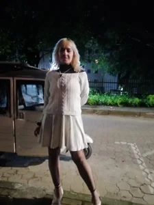 samanta-fox Know me 照片