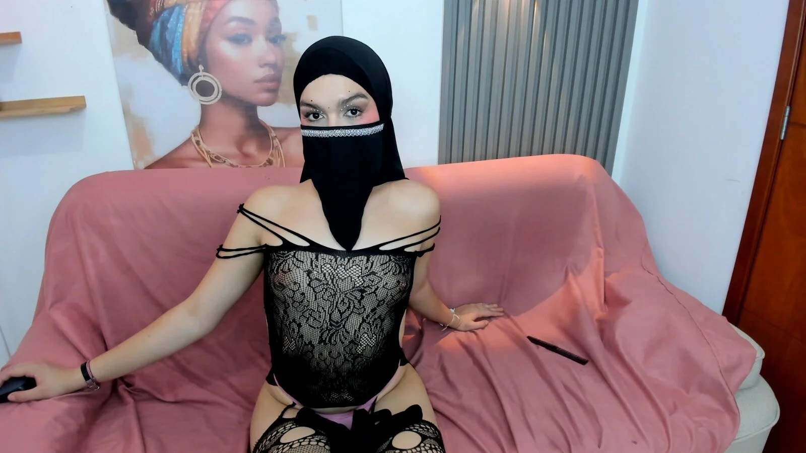 Candy_Noor Come, look at me closely зображення 2