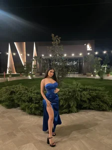 Elegant 📷 de BellaNoirre  3 Imagens