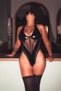 LUNATAYLORS: sexy night ( фото)