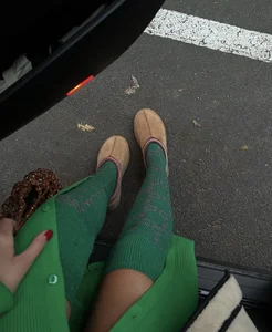 👣legs👣 de WithLove_YourEx  4 photos