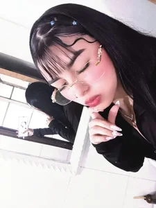 Know me!🥰 od Zasha_nm  2 snímek