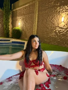 Sexy bath night 🛁🫧💋 de Belliinda_21 Foto 2