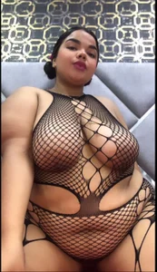 AlexaaTaylor Soft lips, wet thoughts💋 Poză