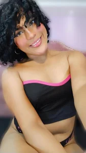 babyAnthonella I AM LIVE NOW COME AND ENJOY Billede 2