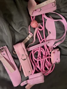 MutedMood_ MY TOYS💘 Pic 3