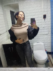 BritneyCastillo Public Bilde 6