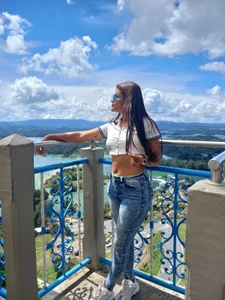 A bit of me ❤ de Miaa_Rosse  4 Imagens