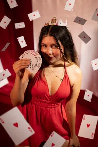 Lexxi_Vega dress poker - {count, plural, one {תמונה אחת} two {שתי תמונות} many {# תמונות} other {# תמונות}}