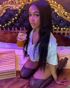 JulitPink 🍺 Oktoberfest Party 🍻 Foto 3