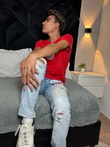 patrick_belier in my room Foto 2