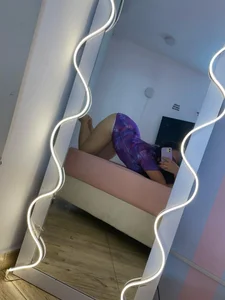 Brendda_tay Public Pic 2