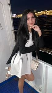 SofiaLaLight Public 圖片