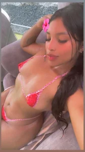 A little of my essence de AliisonWells  Imagens