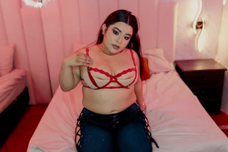 Pretty💜 de SamanthaFerrer_  4 Imagens