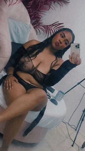 🔥😈 od EmmaLebrun  3 snímek