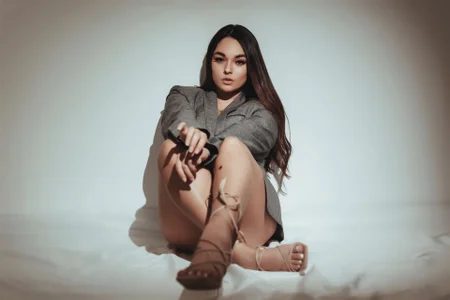 CelesteBrucee sexy woman Pic 2