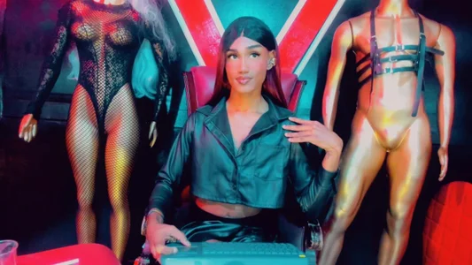 Kendall_hornyyのkendall🌻💘の枚の写真