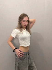 Public od AubreyHoltry  5 snímek