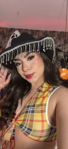 IsabellaAnngel 🤠 The hottest rodeo starts with me 🔥😈 Immagine  2