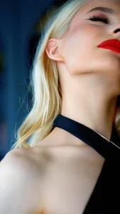 LeaLamour sexy office👠 Pic