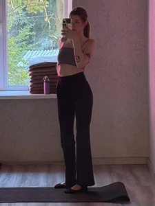 AliceRandewu cozy life Pic