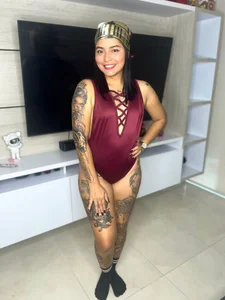 Savage_DollPublic Bild