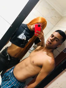 Vicky_and_Jeyco Public Pic 4