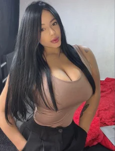 samaraferro01のWhat if you think of me?の枚の写真