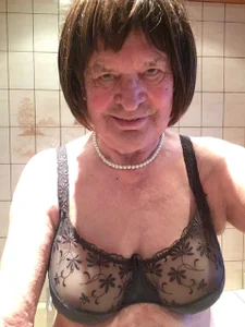 Dorle45 kullanıcısının Dorle zeigt etwas neues albümü -  5 fotoğraf