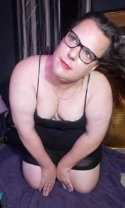 JadeTodd43 kullanıcısının Is it a bird..? Is it a plane..? No it Just me looking for my Superman... albümü -  2 fotoğraf