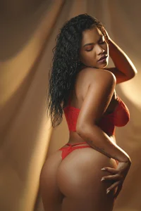 SophiaaStoneのPublicの 2枚の写真