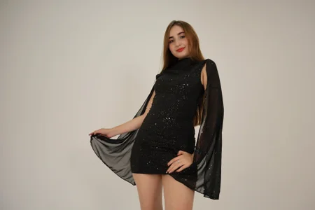 MaiaSinclair Public Pic 8