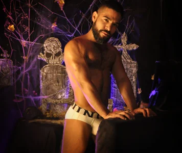 sweatyhairypig23 caliente como el sol Hình 6