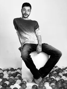 noah_ricci Come and meet my colored balls!! 🧡💛💚💙💜🤎🖤💗 Pic 7