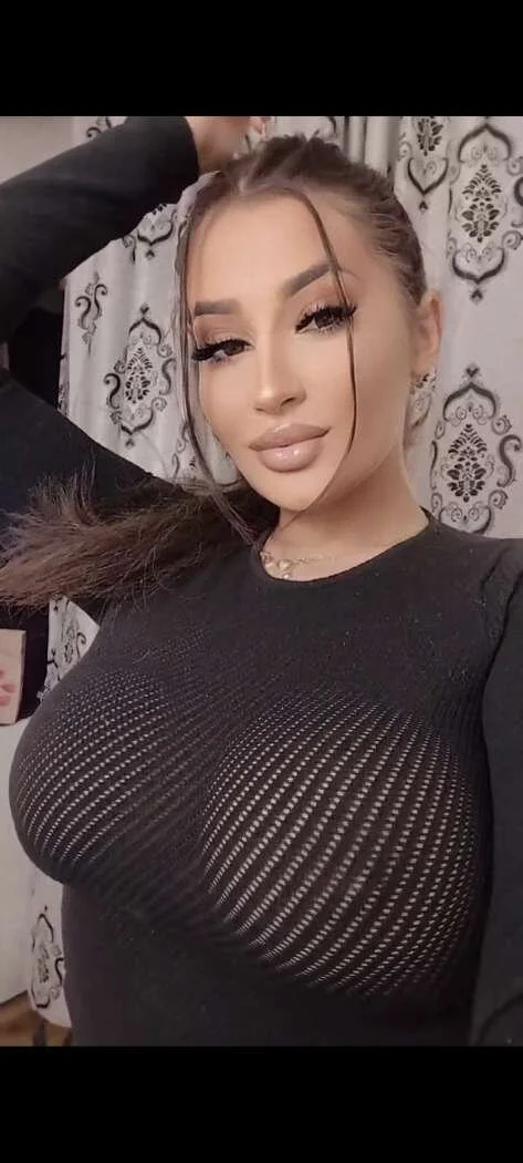 hot_lipsss