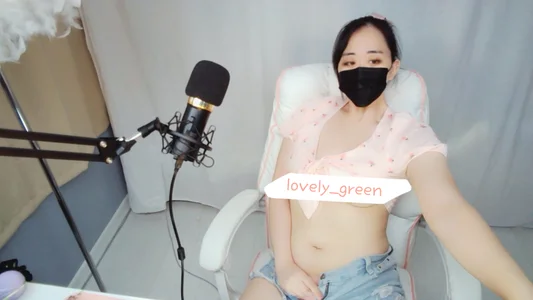 lovely_green's photo