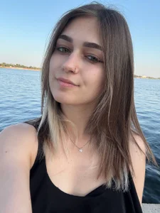 HaIinaDifabio Feeling alive 🌸 Foto 3