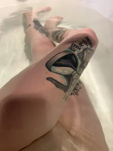 ScarletPanes Public Pic 9