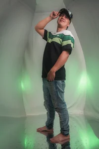 KataAndJordy Mirror Session ۝ Pic 3