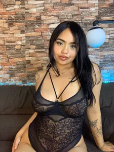 sexy girl 😍🔥 de sweetbloomcs  4 Imagens