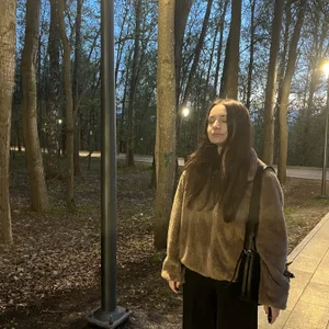 Lelia_Vibe 🧃🧃🧃🧃🧃 Bilde 2