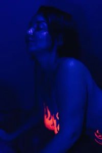 EveLibston neon burn รูป  3