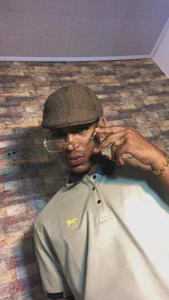 𝕺𝖑𝖉 𝖒𝖔𝖓𝖊𝖞 💲 de for_itan  2 photos