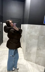 ShaeHeeter Different images Pic