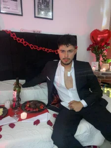 jaiden_thoner_ Valentine's Day🔥🤎❤️ Pic 4