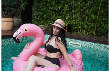 CharmingLilith Pool Party Pic 5