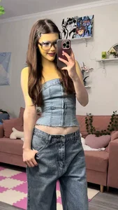 Zoe_Vee Banana Mode: ON Pic 3