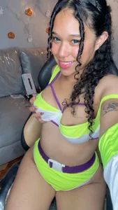 Malory_starr__ Buzz Lightyear has arrived to rescue you 🔥 Foto 4